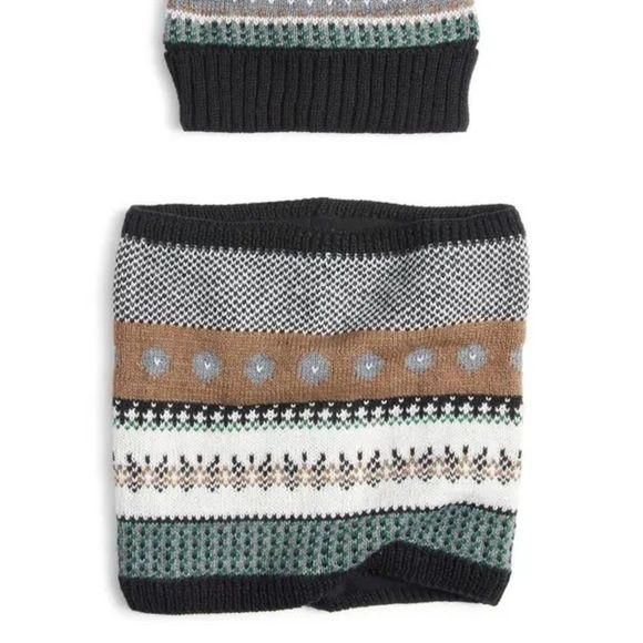 NWT BP.
Fair Isle Snood & Beanie Set - Picture 3 of 7